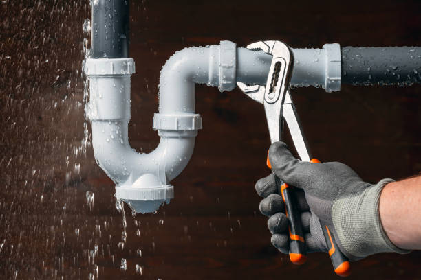Professional Leak Detection technician working in Hopkinton, MA